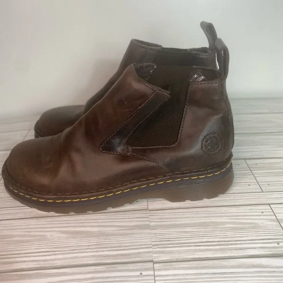 Dr Martens Milton Boots size 10 NWOT - Picture 5 of 10